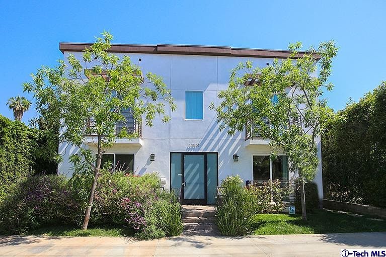 1st image of 13551 Burbank Blvd APT 2