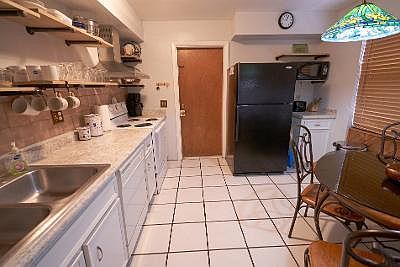 1st image of 524 Camino Ct