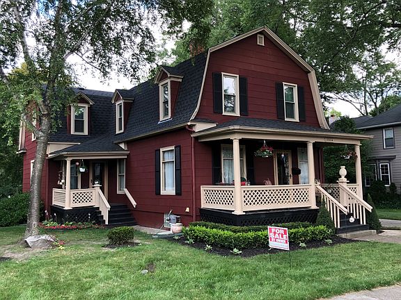 2nd image of 33324 Oakland Ave