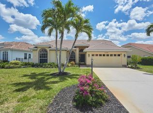 2126 Crown Dr, Naples, FL 34110