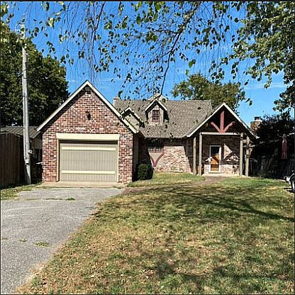 1st image of 378 Lakeview Dr