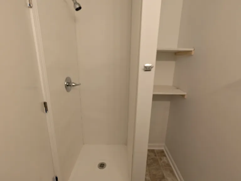 1219 Carlton Ave — Photo 5