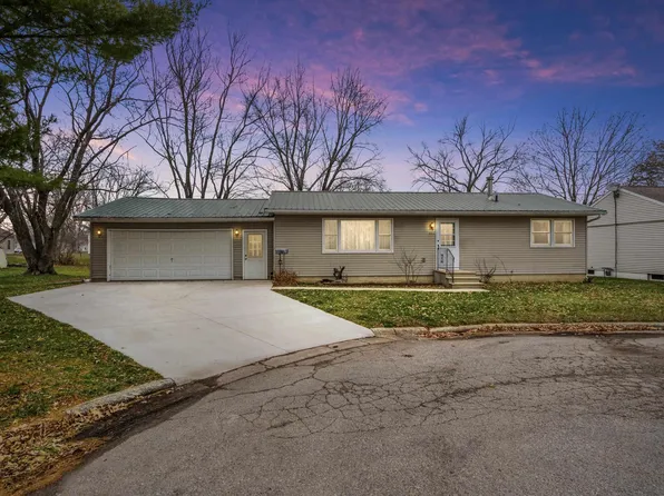 403 E Mindy Dr, Shell Rock, IA 50670