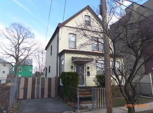 15 N 11th St, Newark, NJ 07107