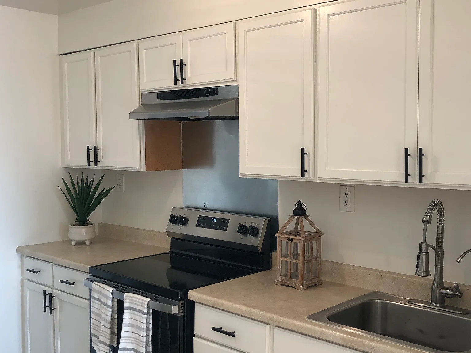 1 bed, 600 sqft, $2,200 — Photo 4