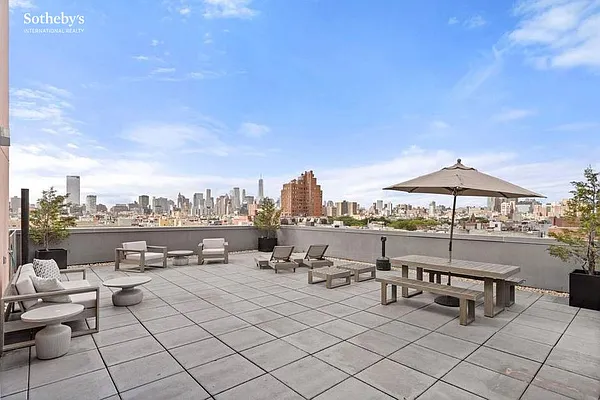 Rented by Sotheby's International Realty | media 13