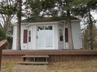 5722 Lakeshore Rd N, Deckerville, MI 48465