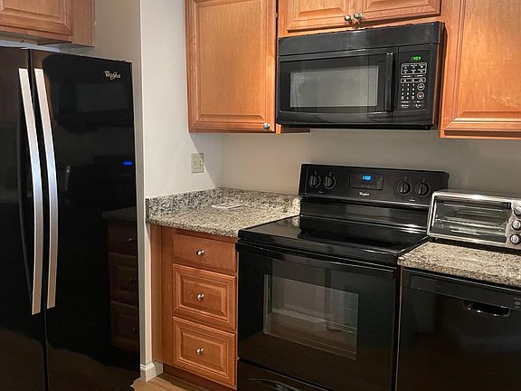 4th image of 900 N Stafford St APT 1210