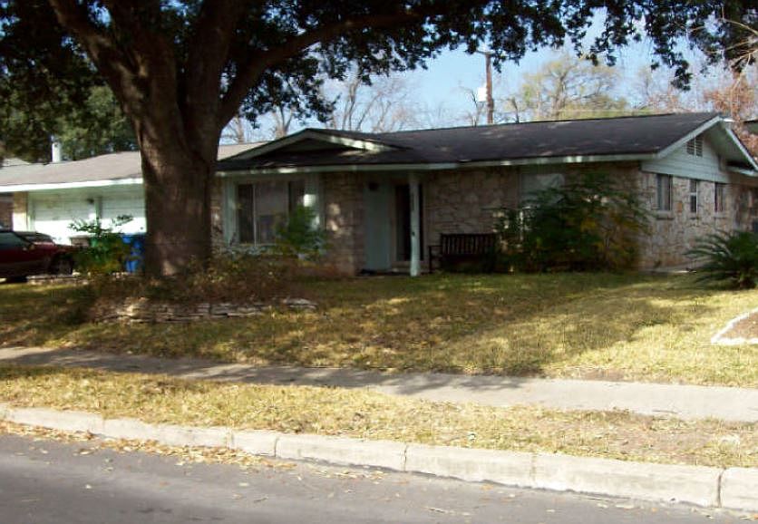2nd image of 4435 Monaco Dr