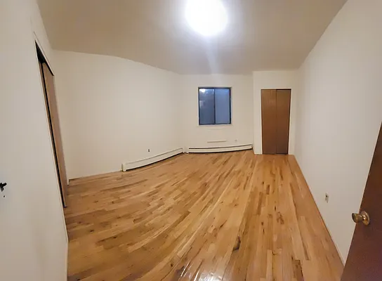 Rented by EZ Sell Realty | media 28