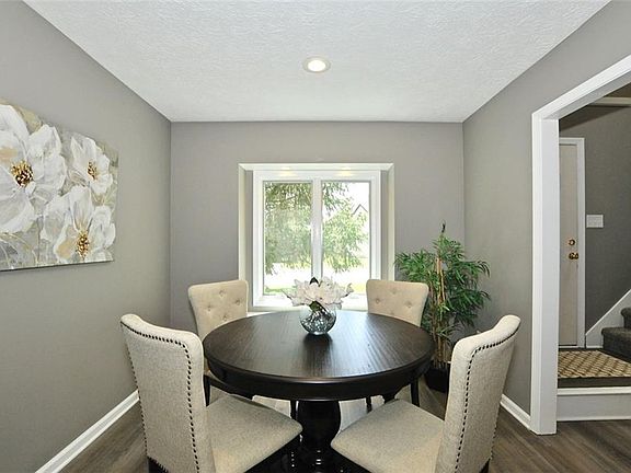 5th image of 5936 Highgate Cir E