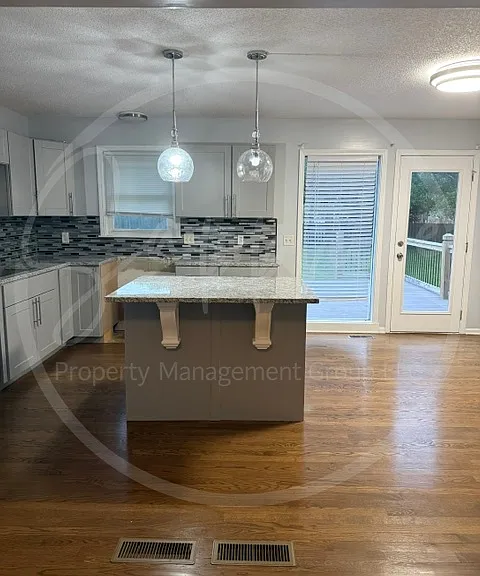 11200 N Booth Ave — Photo 11