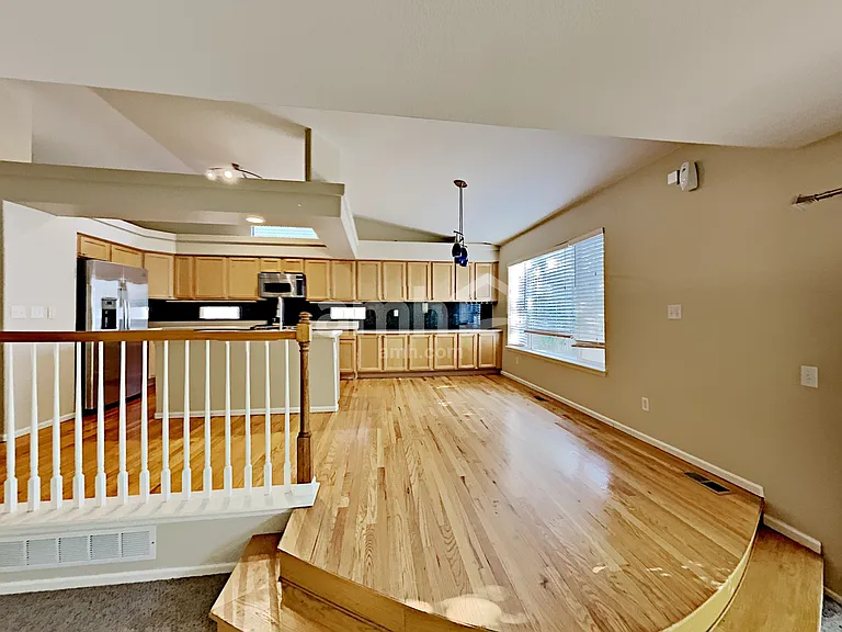 4137 Halifax St — Photo 9