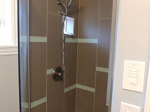 Newly Tiled Walk in shower!