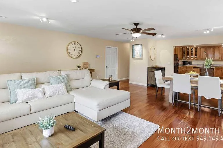 609 Stanford Ave — Photo 1