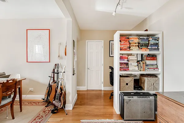 Sold by Compass | media 4