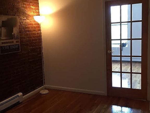 4th image of 164 E 107th St APT 3A