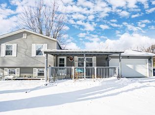 72 3rd Ave SW, Etna, OH 43062