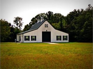 200 E Dubois St, Pembroke, GA 31321