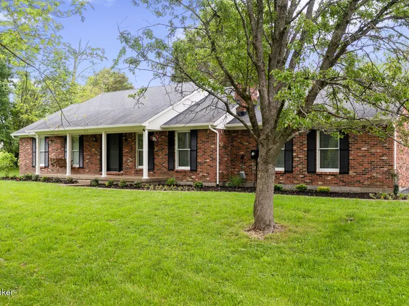 1614 Reel Dr W, La Grange, KY 40031