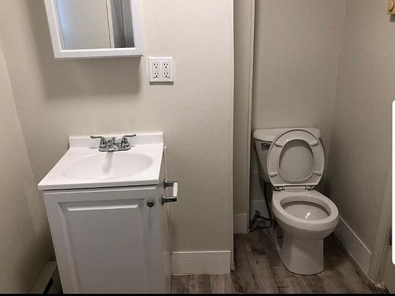 4th image of 40 Linden St APT 1