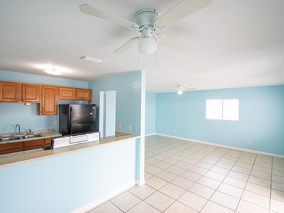 2nd image of 415 N Halifax Ave APT 200