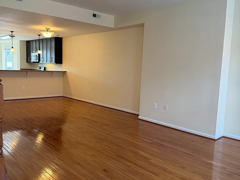 2030 N Calvert St #2 — Photo 11