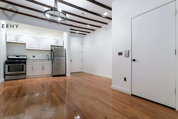 Rented by ERNY LLC | media 2