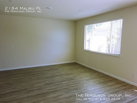 3rd image of 2184 Malibu Pl