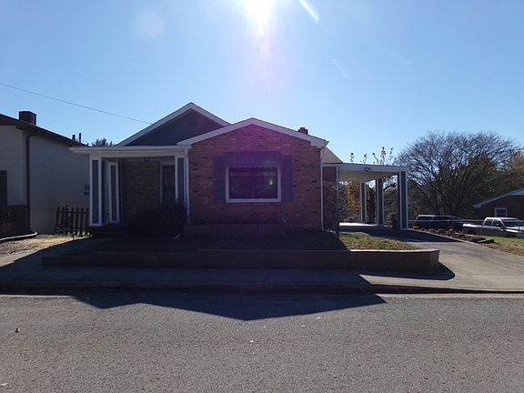 2nd image of 508 Washington Ct