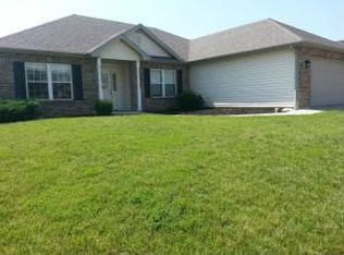 302 Macaw Dr, Columbia, MO 65202