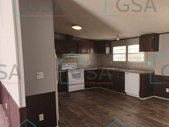 5th image of 27 River Meadows Ct