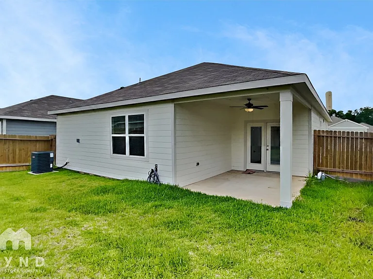 15514 Caramel Springs Dr — Photo 17