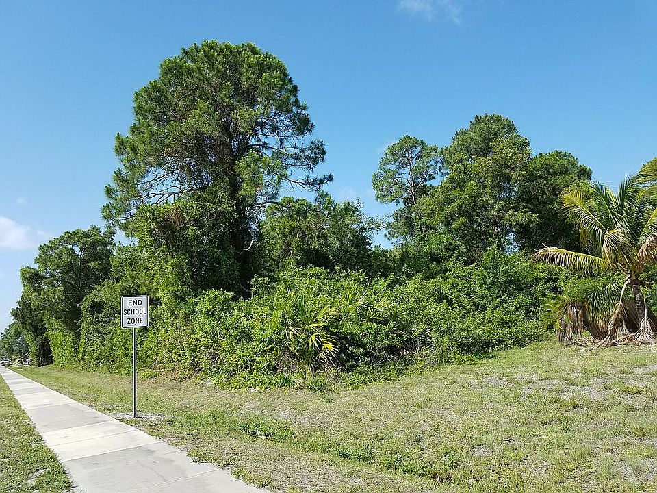 2nd image of 18210 Lee Rd