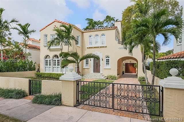 1st image of 733 Alhambra Cir