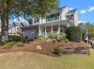3945 Crescent Walk Ln, Suwanee, GA 30024