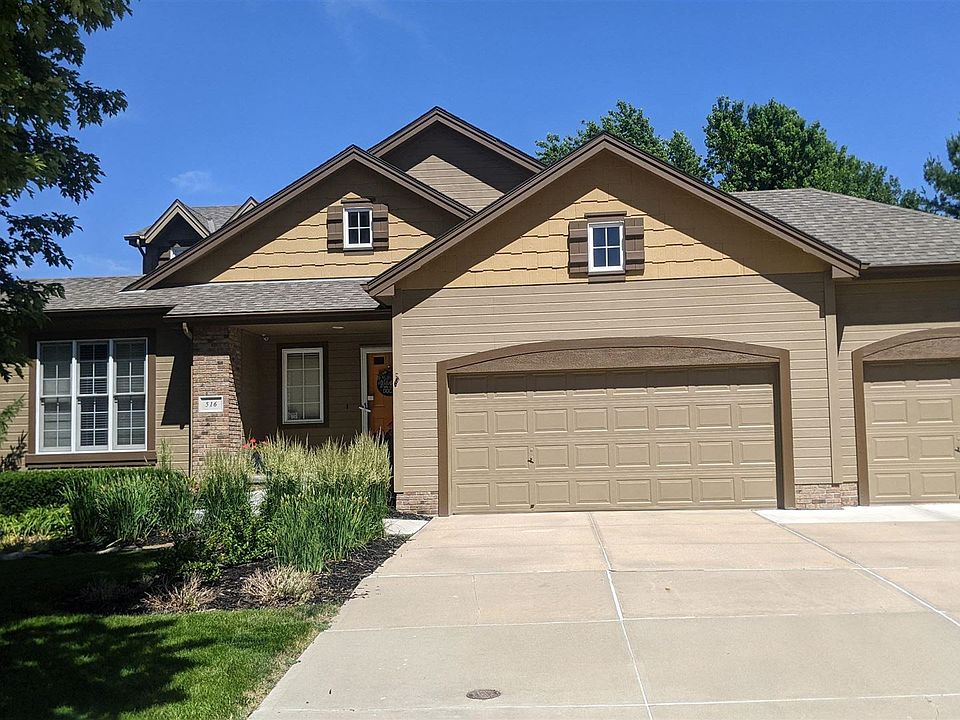 1st image of 516 S 188th Ave