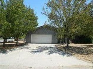 26095 El Paso Pl, Madera, CA 93638