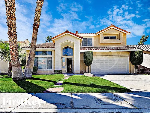 1683 Black Hills Way Photo 1