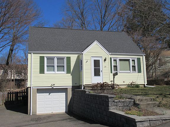 2nd image of 28 Loretta Pl