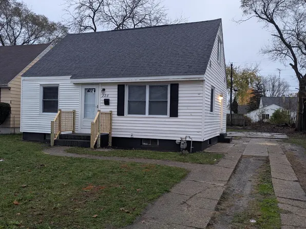 228 Walton Ave, South Bend, IN 46619