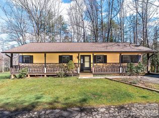 86 View De Lake Dr, Etowah, NC 28729
