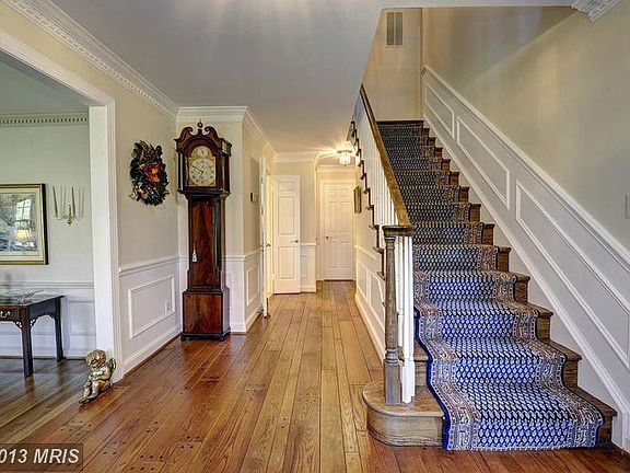 4th image of 10301 Snowpine Way