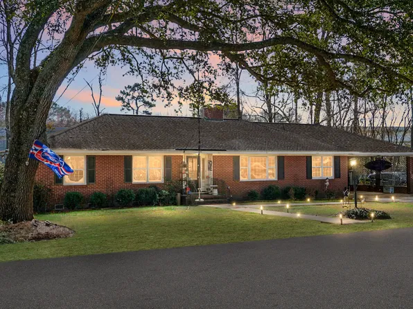 104 Garden Hill Rd, Summerville, SC 29483