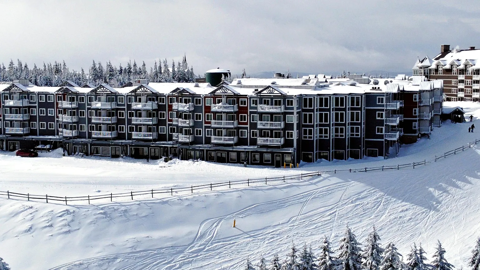 329 Mountain Ldg photo 1