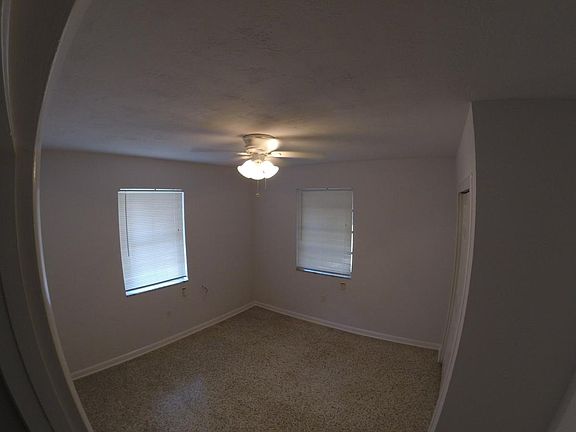 4th image of 22194 Hernando Ave