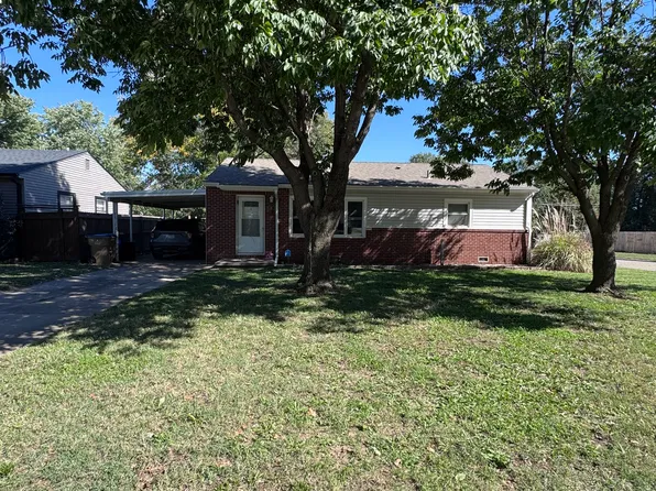900 N Derby Ave, Derby, KS 67037