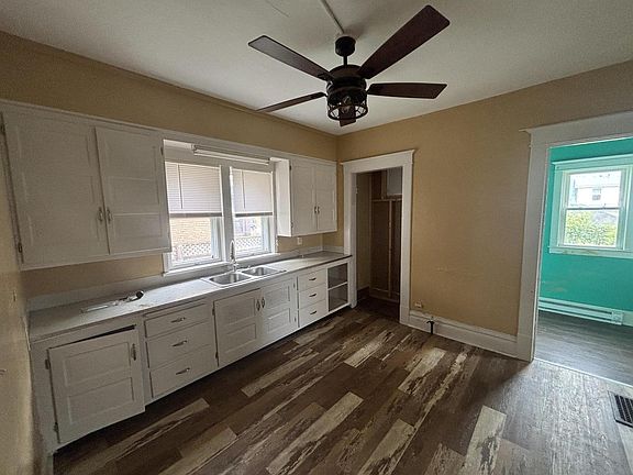 5th image of 808 17th AVENUE