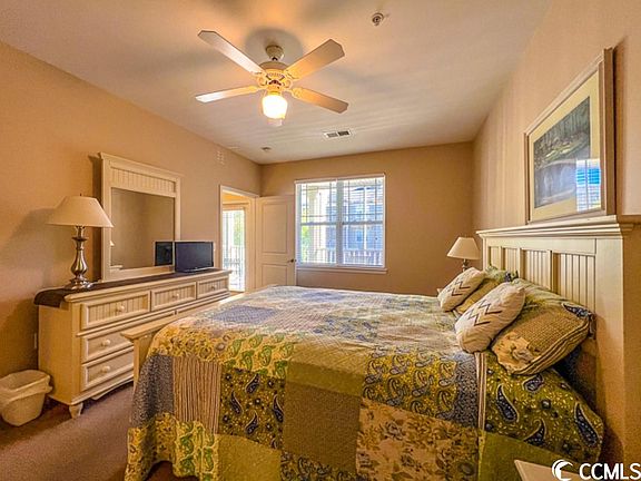 3rd image of 395 NW Crow Creek Dr. #1516