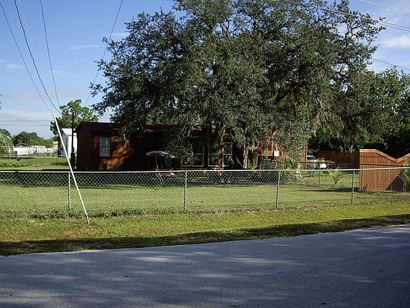 2nd image of 3110 4th St